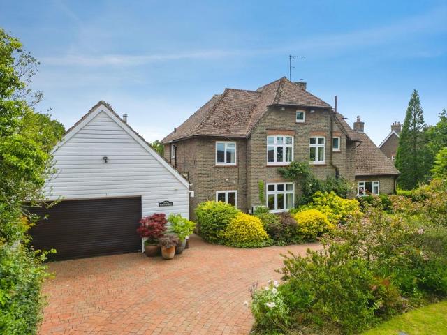 House for sale in Nuthurst, Horsham