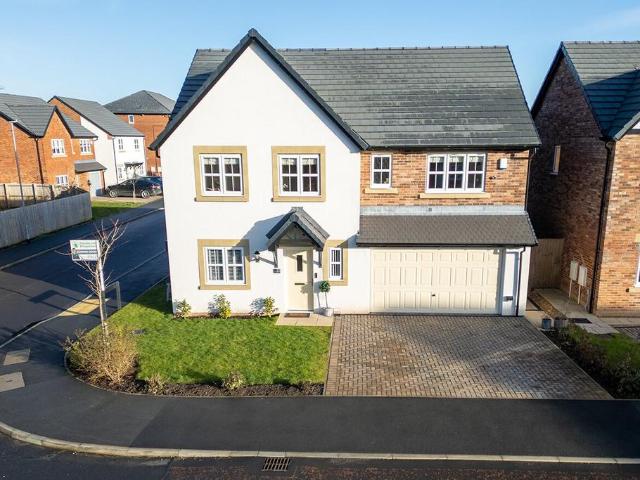House for sale in Higher Bartle, Lancashire