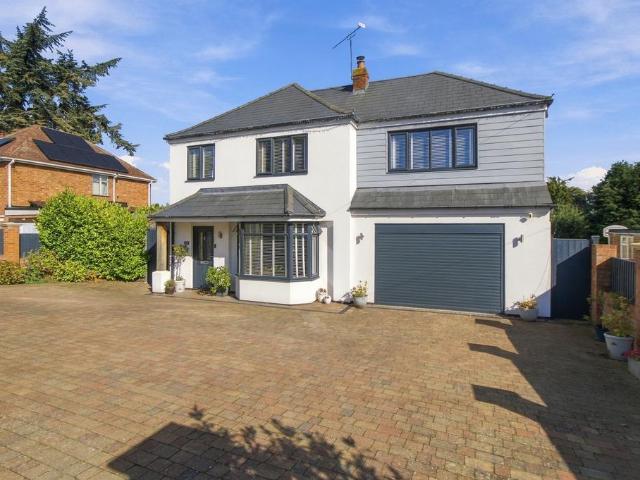 House for sale in Lower Wick, Worcester