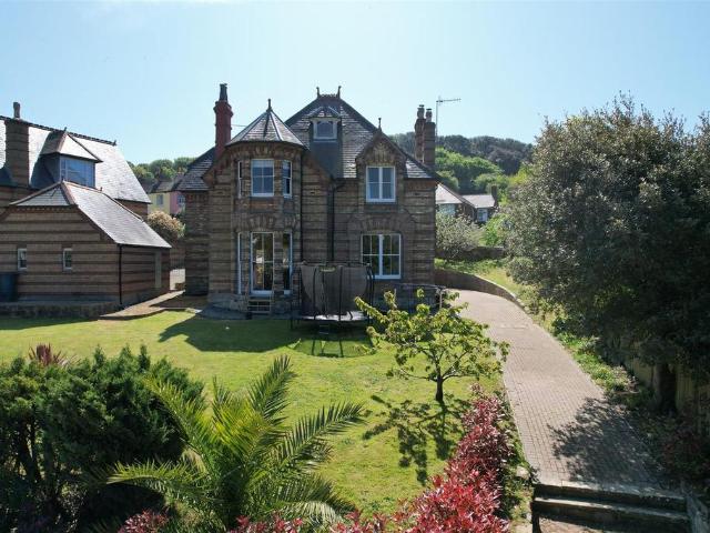 House for sale in High Wickham, Guestling Green