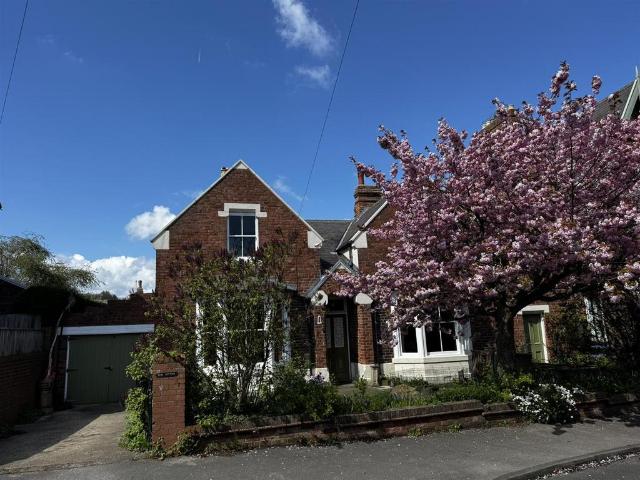 House for sale in Viaduct, Durham