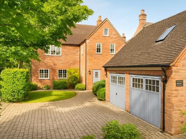 House for sale in Chepping Wycombe, Tylers Green