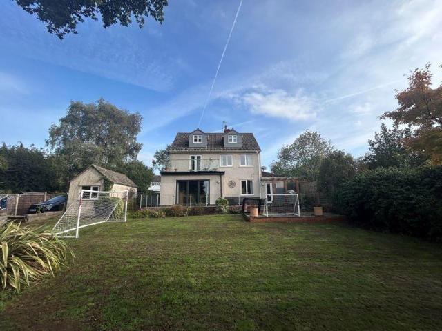 House for sale in Almondsbury, South Gloucestershire