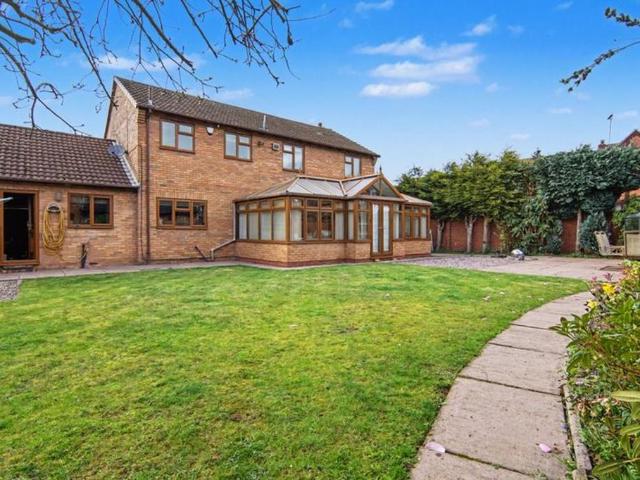 House for sale in Monkspath, West Midlands
