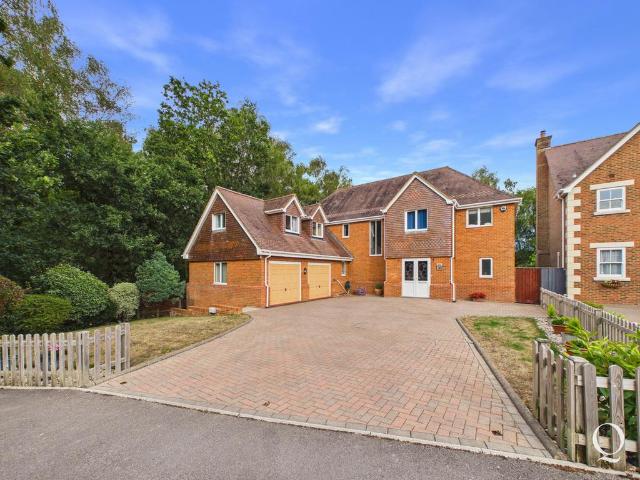 House for sale in Merley, Poole