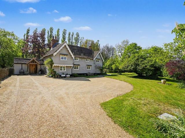 House for sale in Duton Hill, Essex