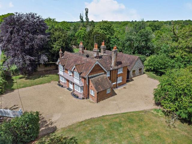 House for sale in Horsham, West Sussex