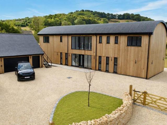 House for sale in Teddington, Tewkesbury