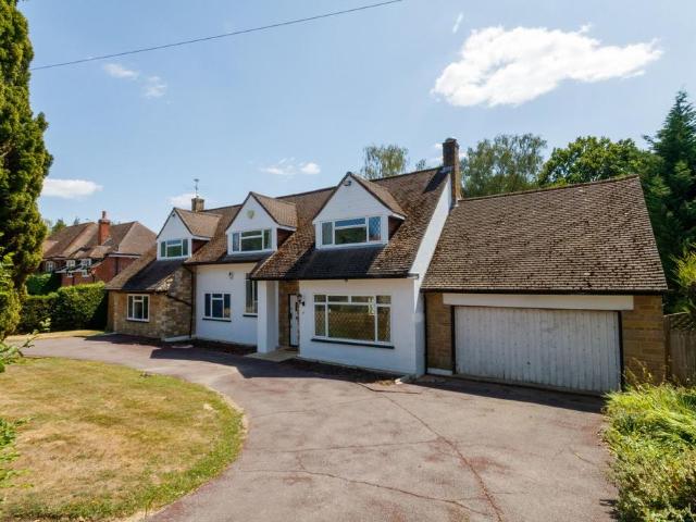 House for sale in London Borough of Hillingdon, Greater London