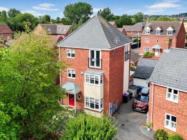 House for sale in Barton In Fabis, East Midlands