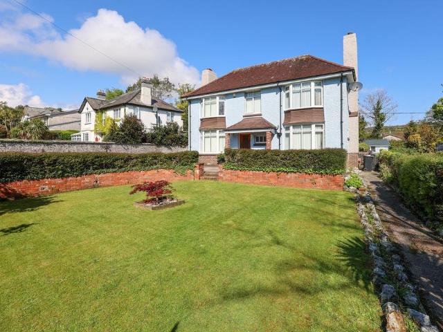 House for sale in St Stephen, Cornwall