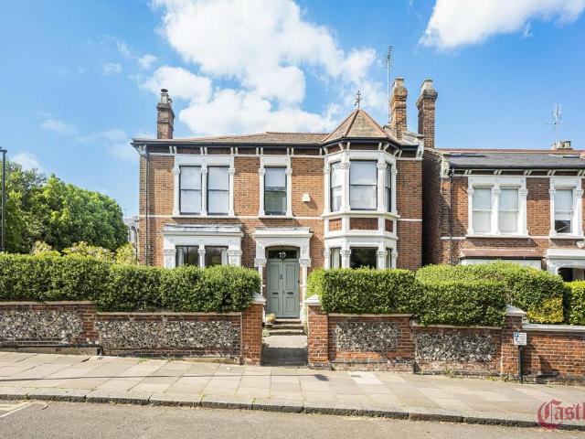 House for sale in Crouch End, Isle Of Man