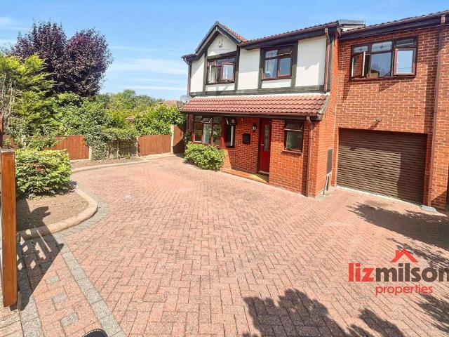 House for sale in Egginton, East Midlands