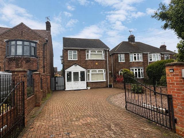 House for sale in Peterborough