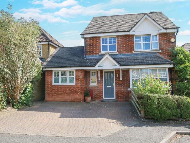 House for sale in Shenley, Hertsmere
