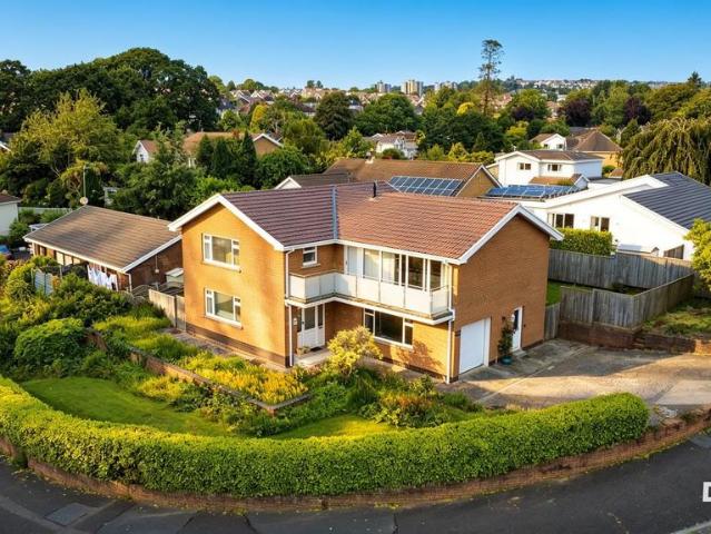 House for sale in Derwen Fawr, Nangreaves