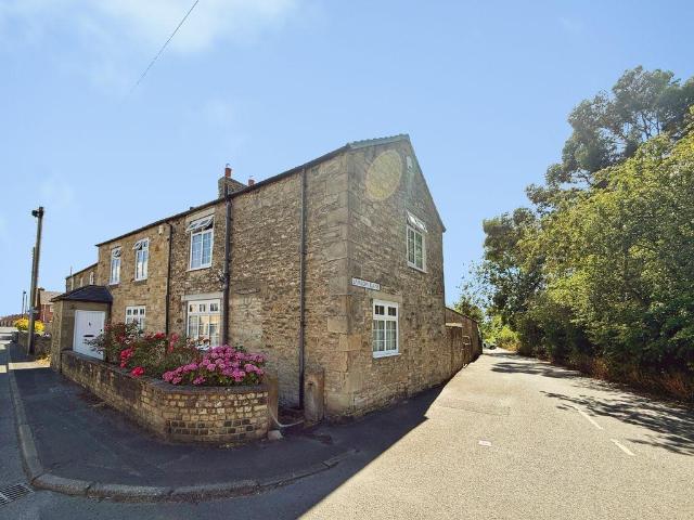House for sale in Greenside, Gateshead