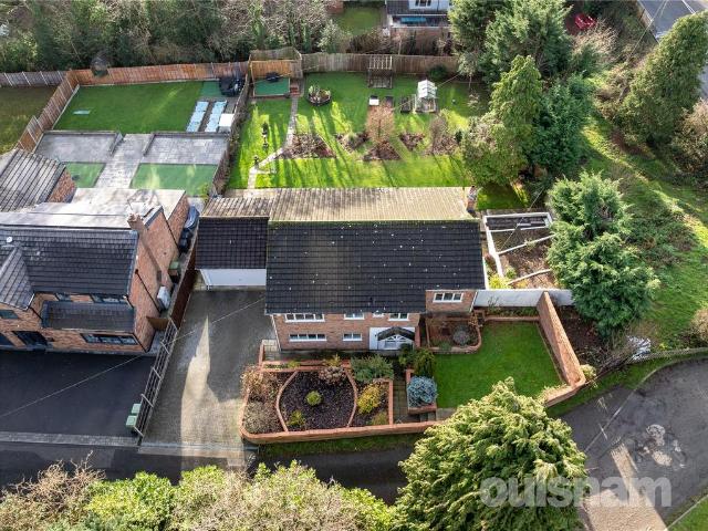 House for sale in Lydiate Ash, Bromsgrove