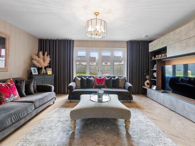 Farm for sale in Kirkintilloch, Scotland
