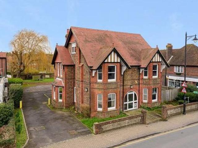 House for rent in West Sussex