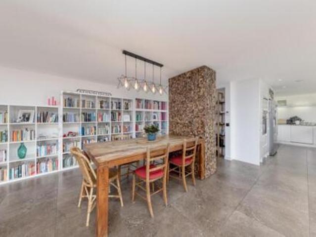 Farm for sale in Colinton, Scotland