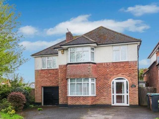 House for sale in Watford, Hertfordshire