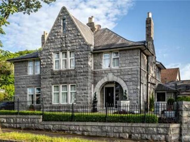 House for sale in Scotland
