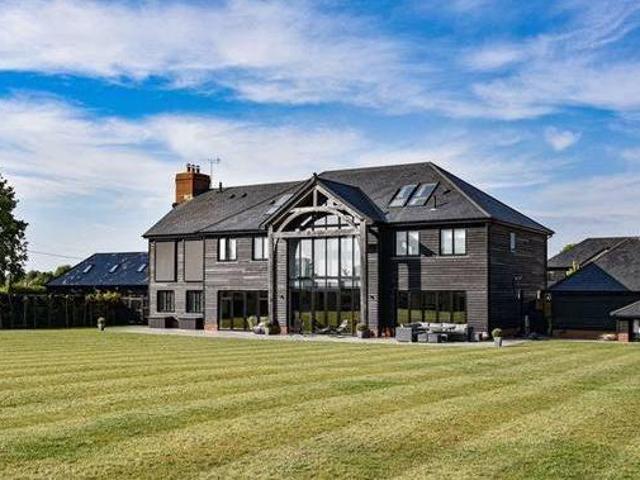 House for sale in West Sussex
