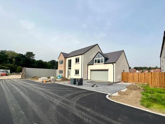 House for sale in Kedleston, East Midlands
