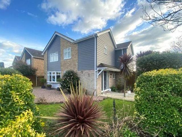House for sale in Clayhall, Gosport