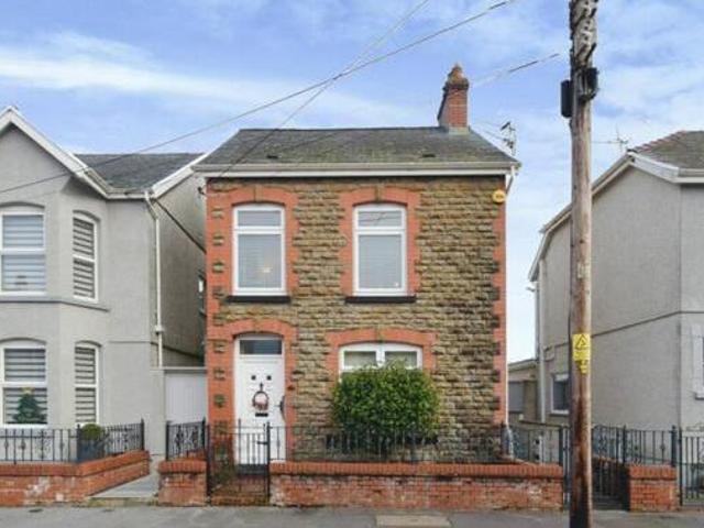 House for sale in Ammanford, Wales