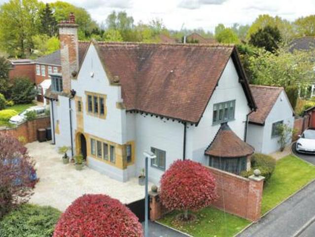 House for sale in Lyons, Greater London