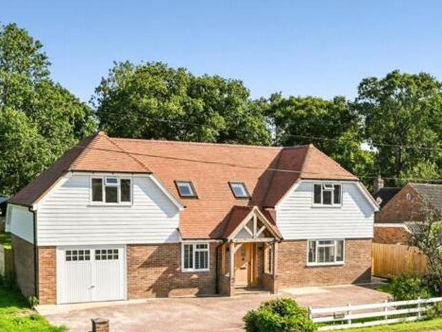 House for sale in Orlestone, Bridgefield