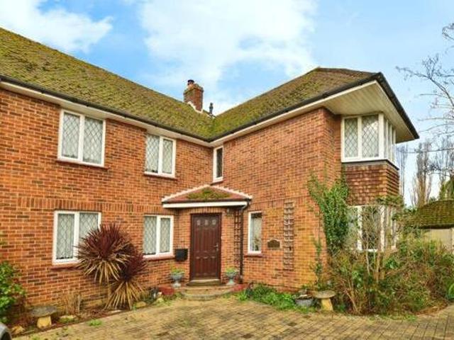 House for sale in Bybrook, Bridgefield