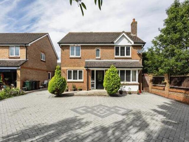House for sale in Park Farm, Bridgefield