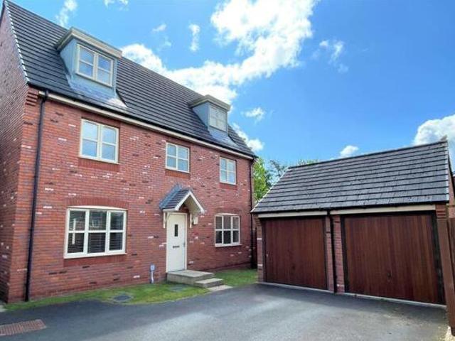 House for sale in City of London, Greater London