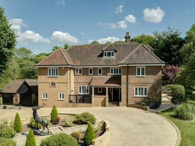 House for sale in Aylesbury, Buckinghamshire