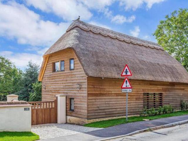 House for sale in Aylesbury, Buckinghamshire