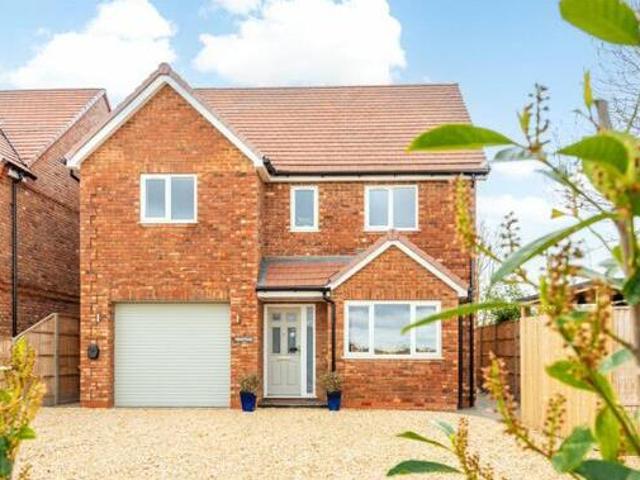 House for sale in Aylesbury, Buckinghamshire