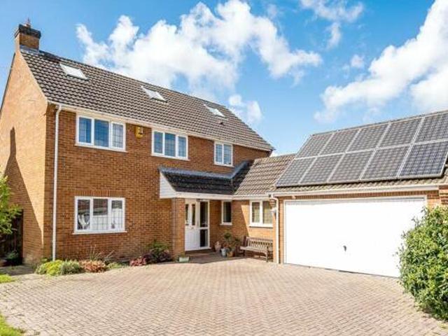 House for sale in Aylesbury