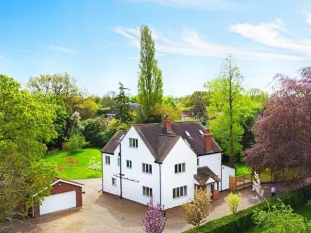 House for sale in Lyons, Greater London