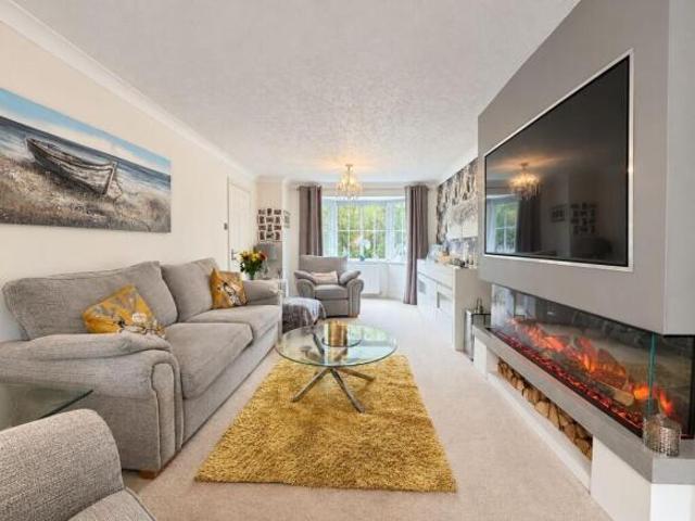 Farm for sale in Northampton, West Northamptonshire