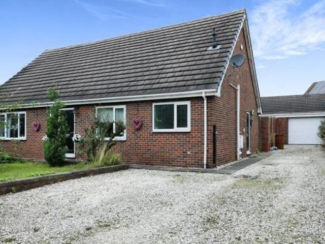 House for sale in Wombwell, South Yorkshire