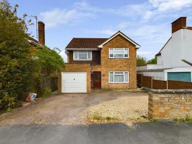 House for sale in Gloucester, Gloucestershire