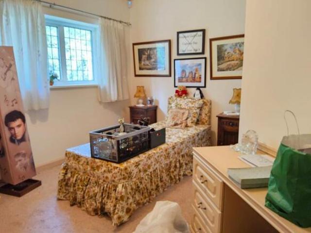 Farm for sale in Bassett, Southampton