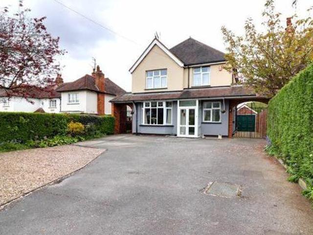 House for sale in Baswich, Staffordshire
