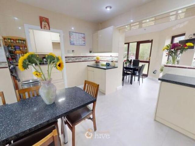 Farm for sale in Bessacarr, South Yorkshire