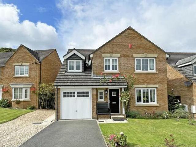 House for sale in Follaton, Strode