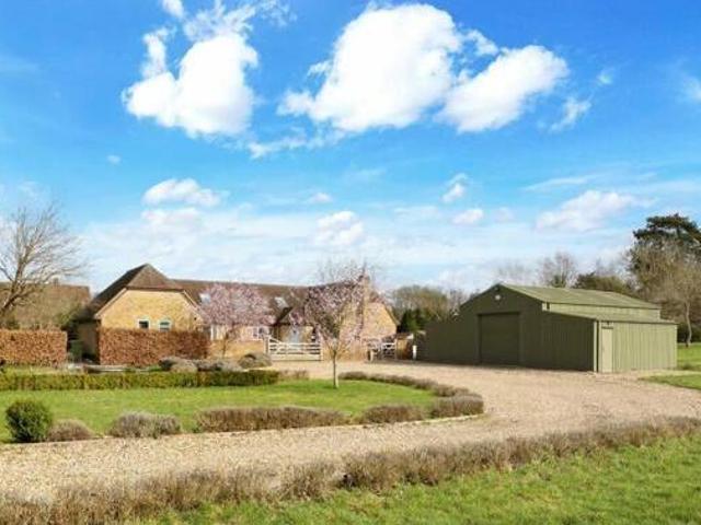 House for sale in Beaconsfield, Penn Bottom