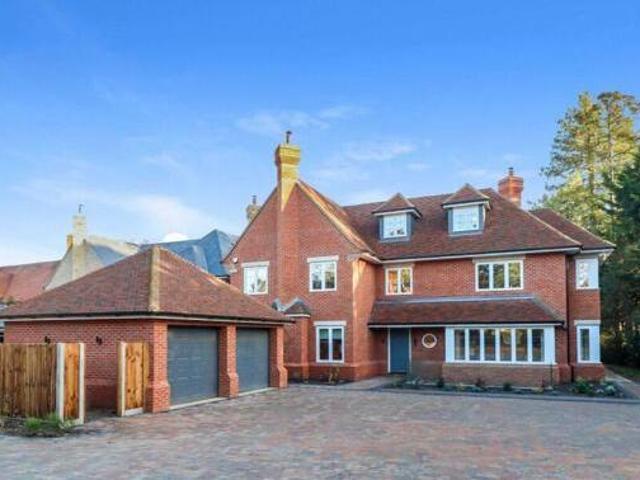 House for sale in Beaconsfield and Chepping Wye Community Board, Beaconsfield